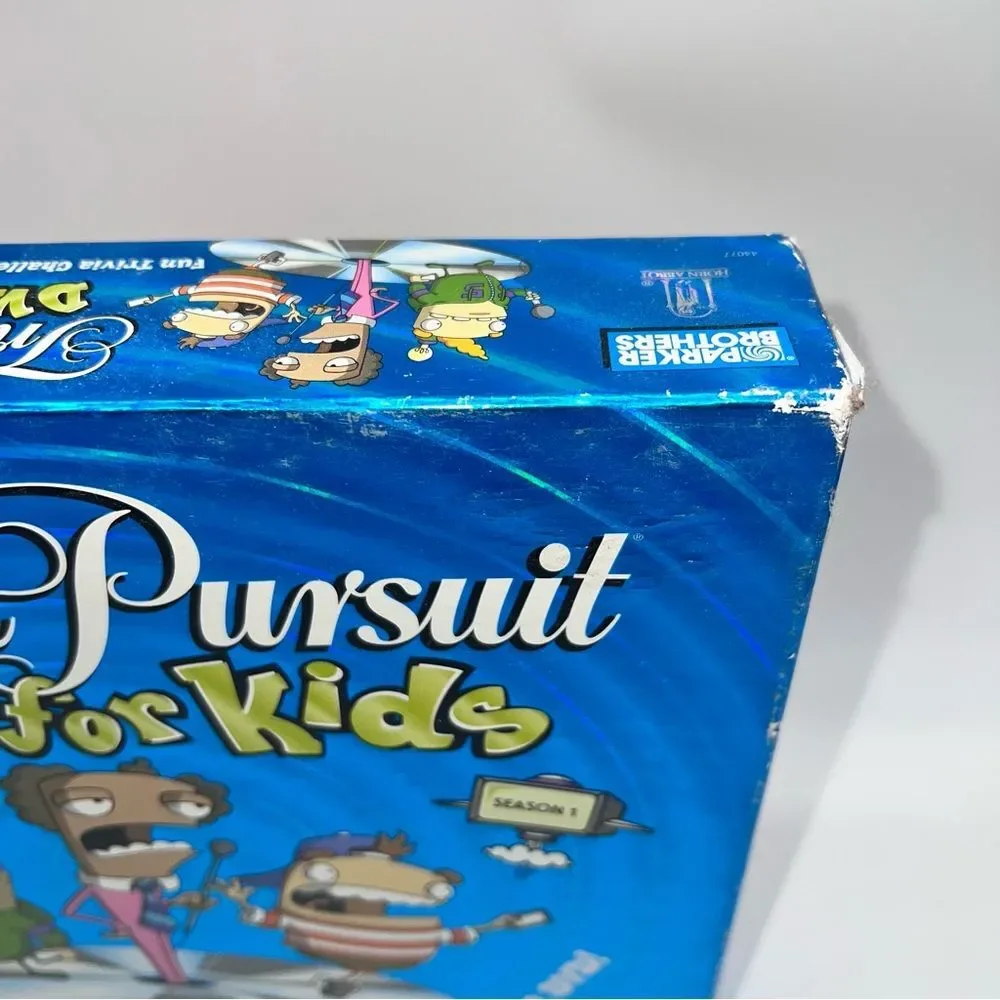 Hasbro TRIVIAL PURSUIT DVD FOR KIDS Season 1  2-6 Players Ages 8-12 Open Box New